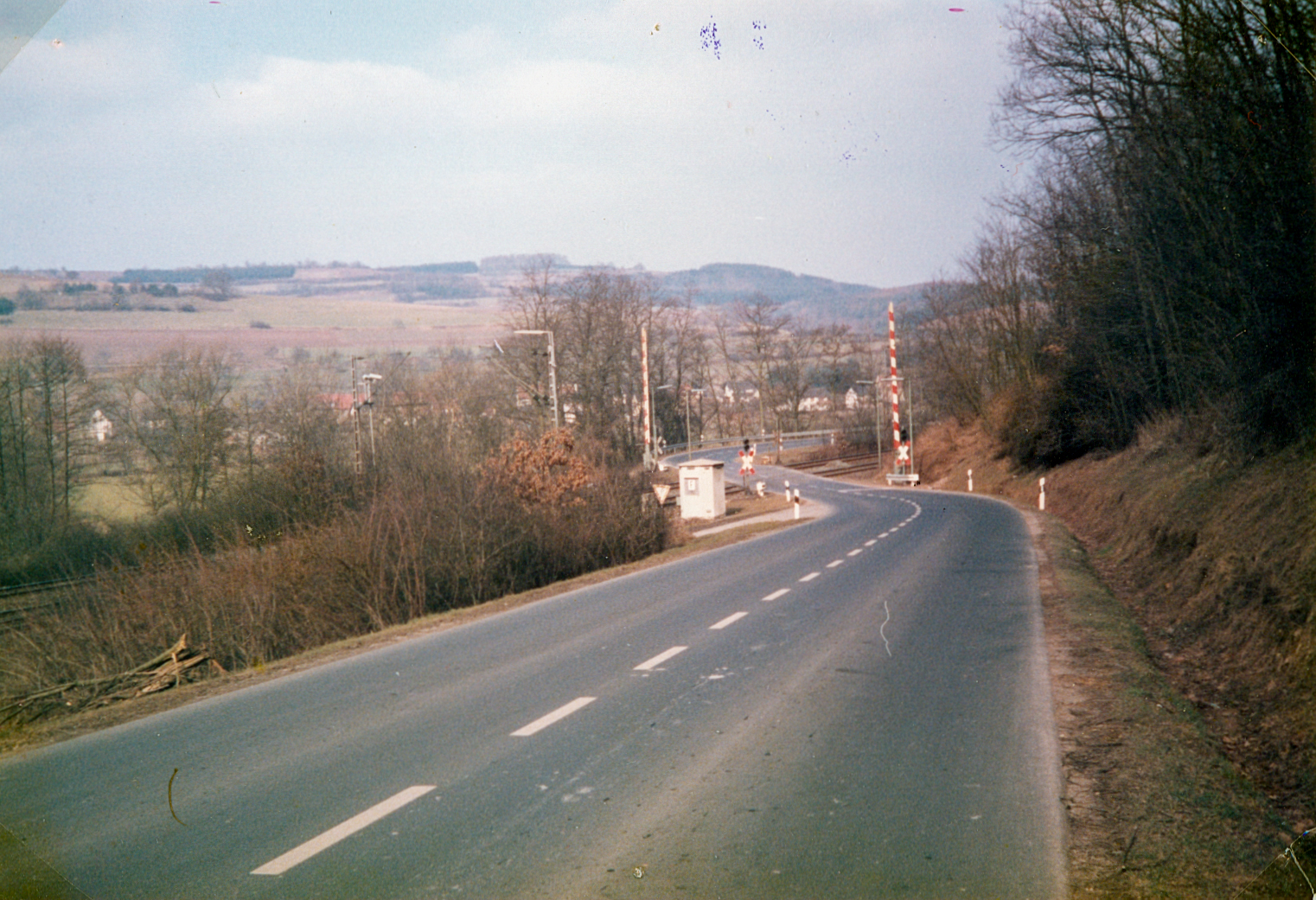 Die Schranke nach Obersinn